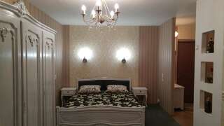 Апартаменты Apartment near Dnipro Arena Днепр Улучшенные апартаменты-1